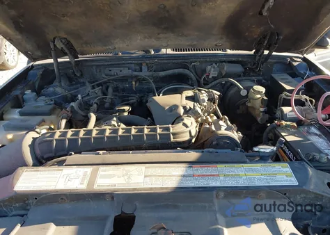 1996 Ford Explorer из США, поврежденный, VIN 1FMDU34X9TUC13407